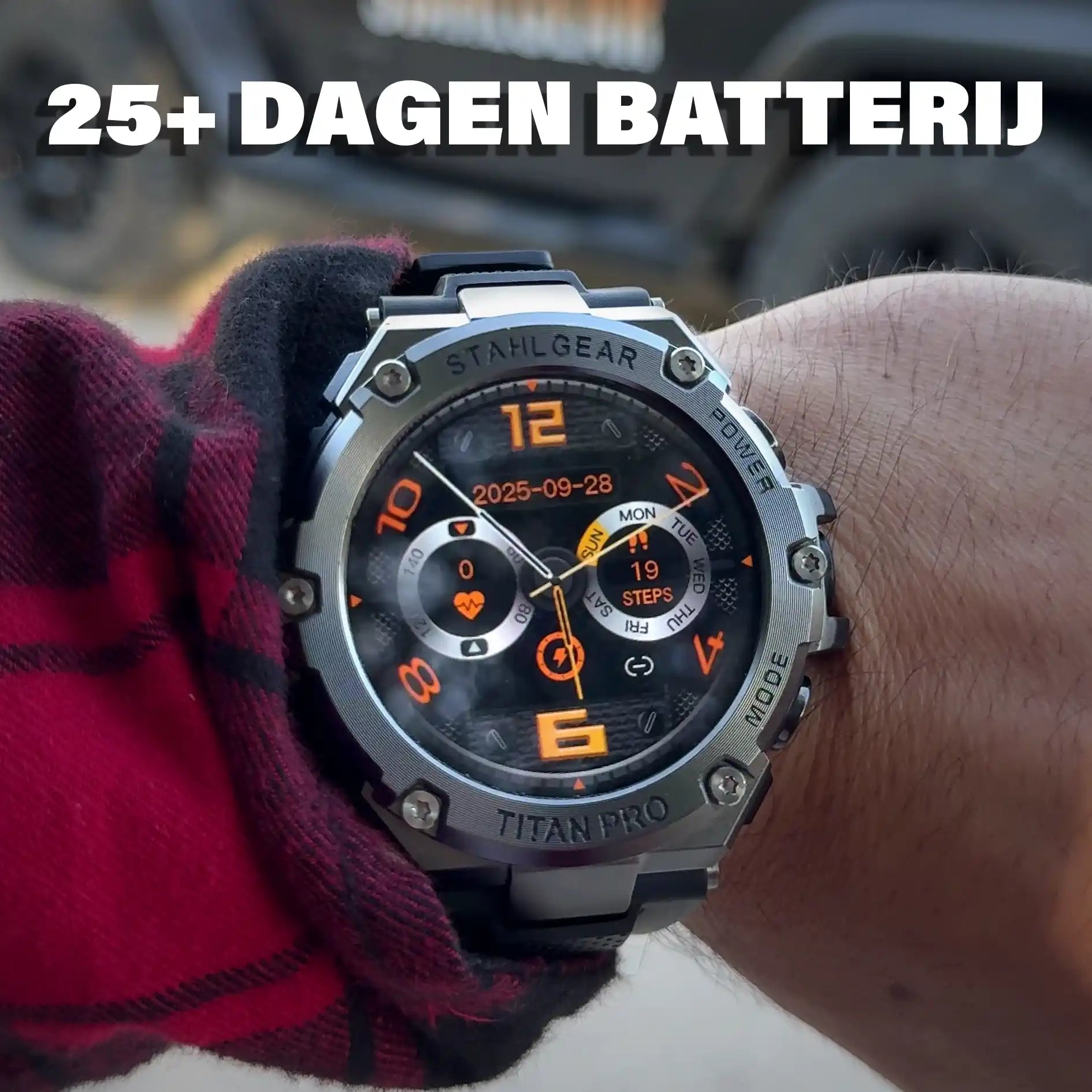 Titan Pro met Gratis Smartwatch